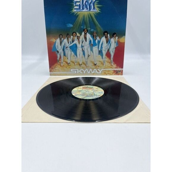 Skyy – Skyway - 1980 - Salsoul Records SA 8532 Vinyl LP G+/G+!!! - Picture 2 of 3
